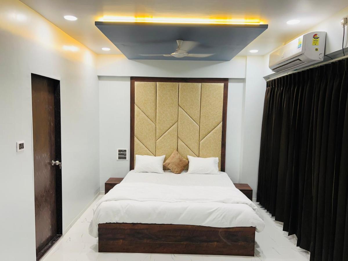 Hotel New City Light สุรัต ภายนอก รูปภาพ